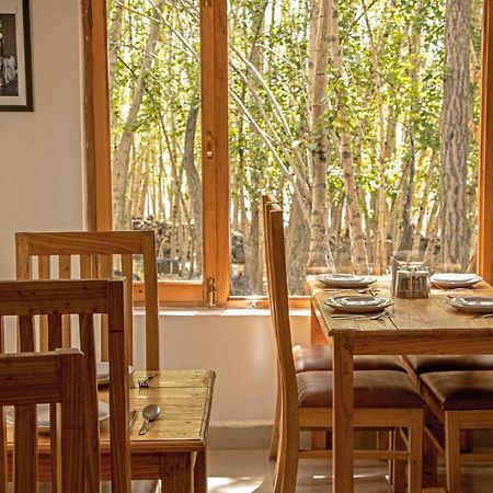 Tushita Ladakh Hotell Leh Exteriör bild