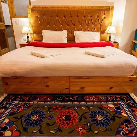 Tushita Ladakh Hotell Leh Exteriör bild